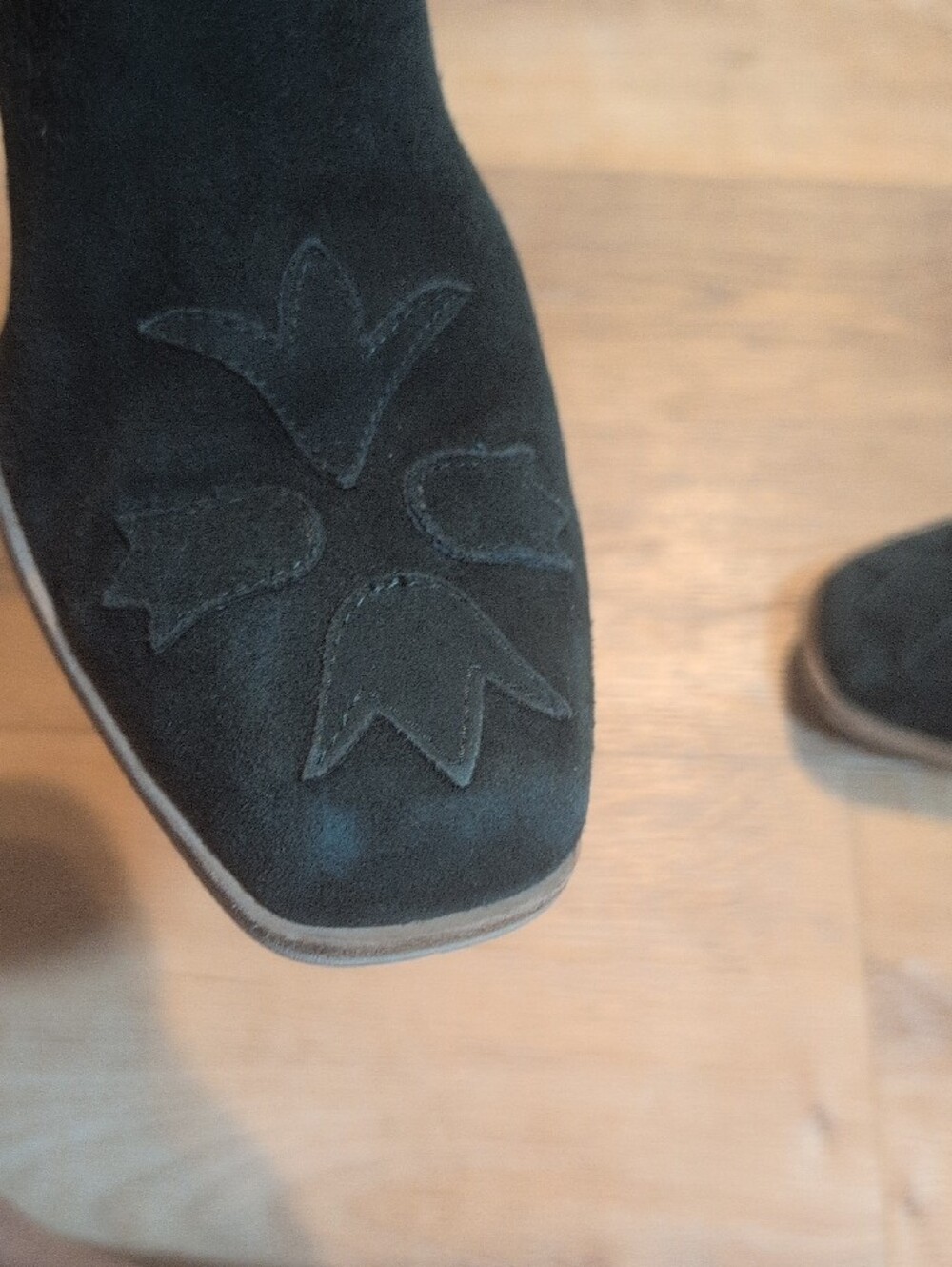 ANTHRO Silent D Black Suede Floral Slip-On Mules - Picture 9 of 9